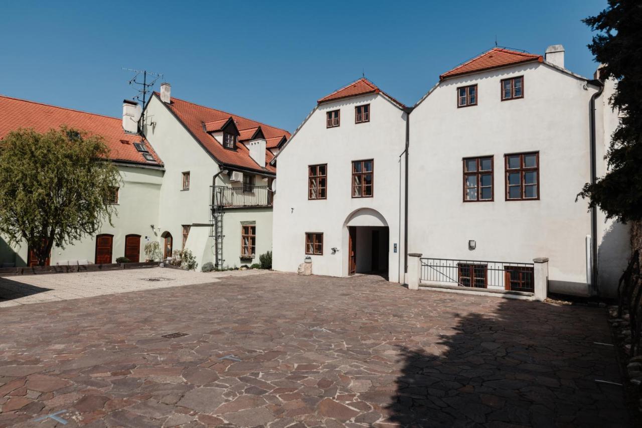 Penzion Austis Znojmo Esterno foto
