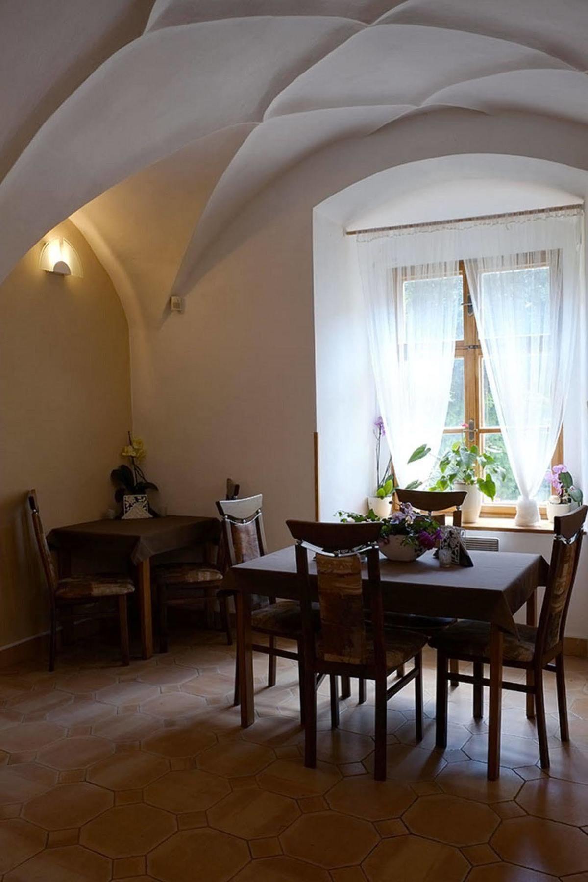 Penzion Austis Znojmo Esterno foto